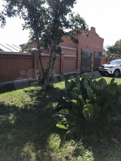 Коттедж 268 м² на участке 18 сот.