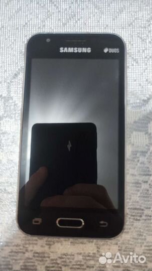 Телефон Samsung J1 mini