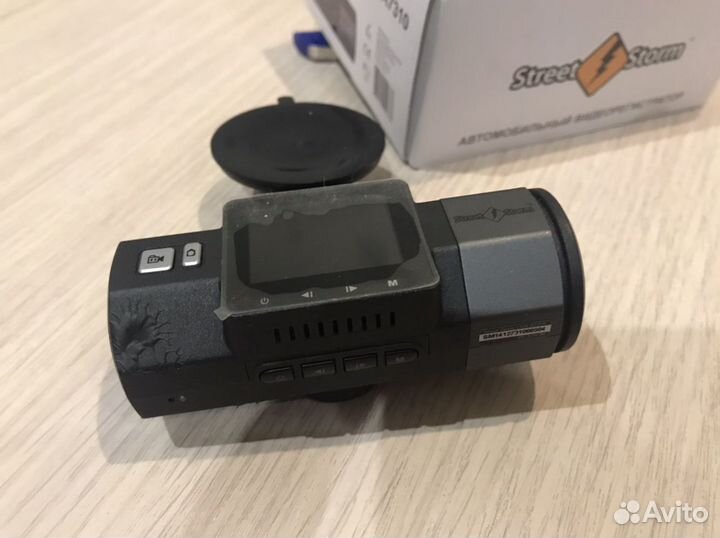 Видеорегистратор Street storm CVR-A7310
