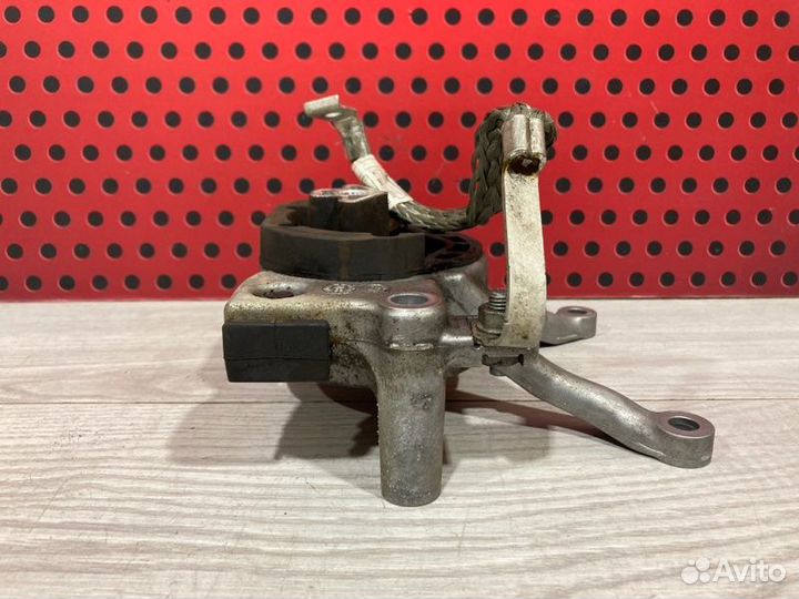 Подушка АКПП Bmw 5 G30 2018