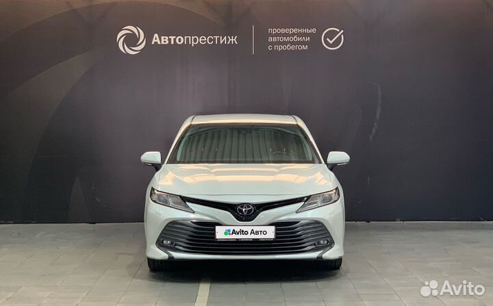 Toyota Camry 2.5 AT, 2019, 135 000 км