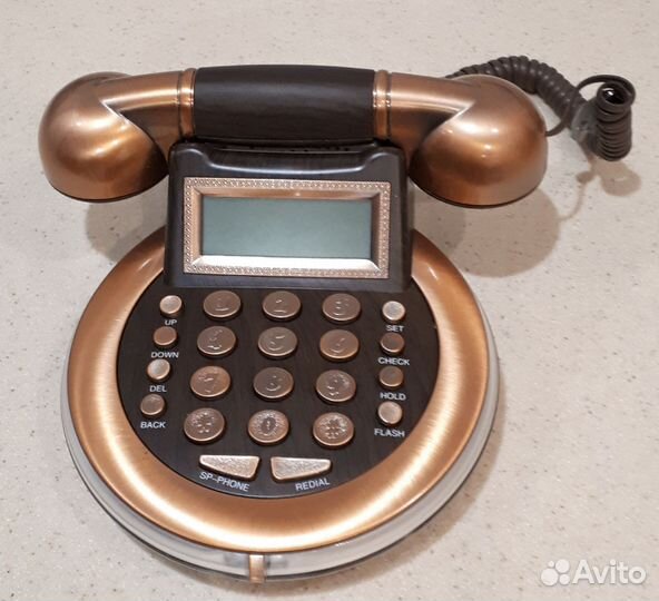 Телефонный аппарат Peaktol KX-TSC665CID