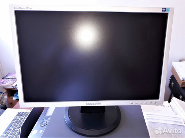 Монитор Samsung SyncMaster 923 nw