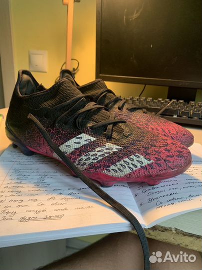 Бутсы adidas predator demonscale