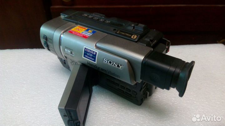 Sony CCD-TRV47E