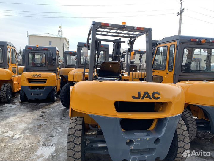 Вилочный погрузчик JAC CPCD50, 2023