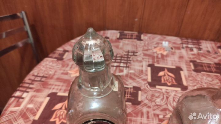 Бутылка в виде храма