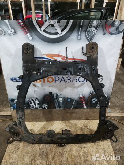 Подрамник передний Hyundai Santa-Fe 2 SUV 2.2