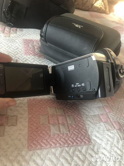 Видеокамера sony