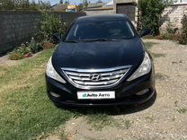 Hyundai Sonata 2.0 AT, 2011, 265 000 км, с пробегом, цена 950 000 руб.