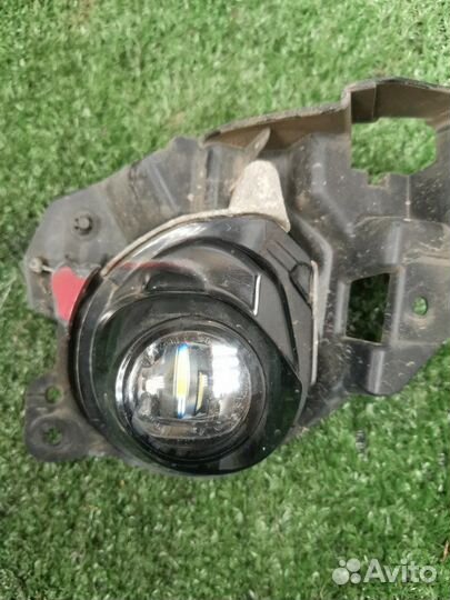 Фара противотуманная передняя Mazda 3 BM 2.0 PE