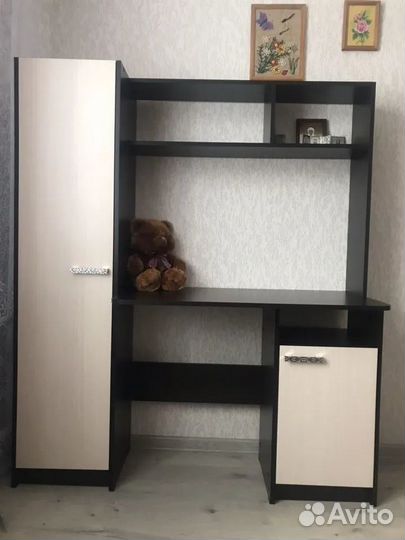 Письменный стол с пеналом