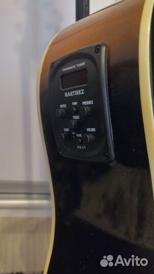 Электроакустическая гитара Martinez FAW-702CEQ VS