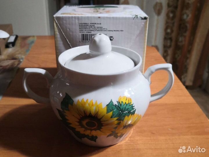 Сахарница новая керамика