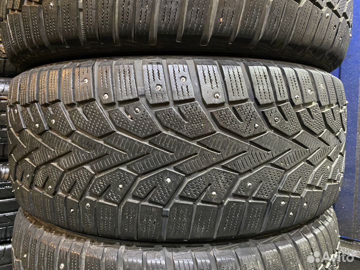 Gislaved NordFrost 100 235/55 R17 103T
