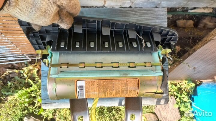 Подушка безопасности левая nissan cube az10 (z10)