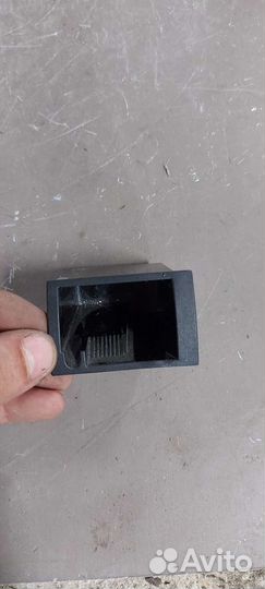 Пепельница на Mercedes w204