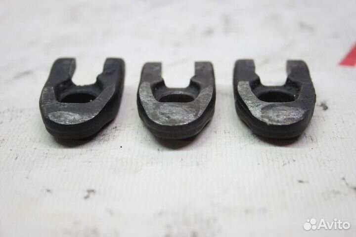 Кронштейн форсунки для Renault Megane 2 2002-2009г