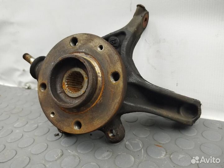 Кулак поворотный передний правый Citroen Ds4 B7C