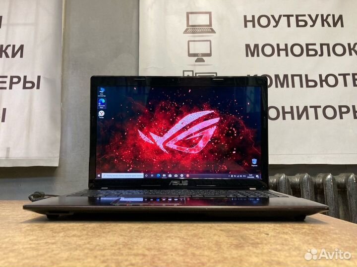 Ноутбук 15,6 asus Intel Core I7 /8Gb/ GT 520MX