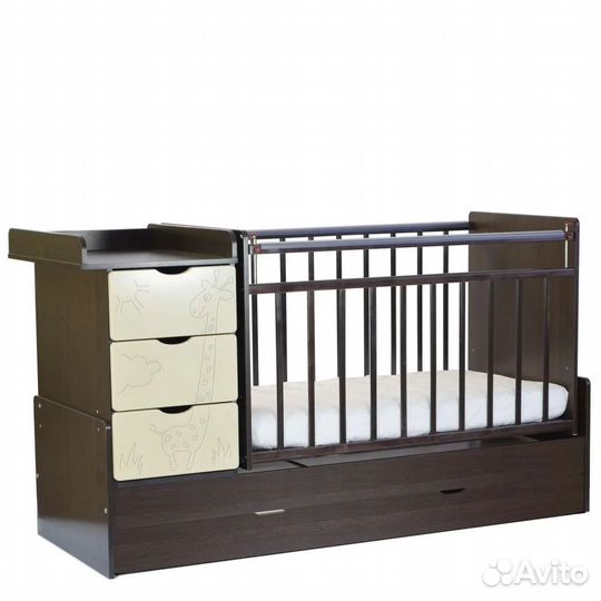 Детская кровать трансформер с маятником и комодом