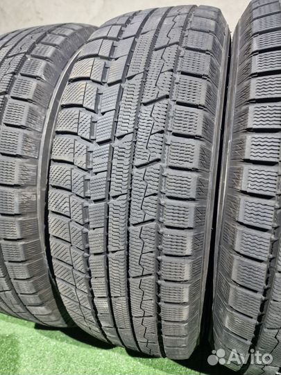 Bridgestone Blizzak DM-V2 225/65 R17 102Q