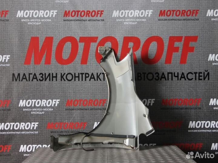 Крыло правое Ниссан Тиида C11 светлое А165