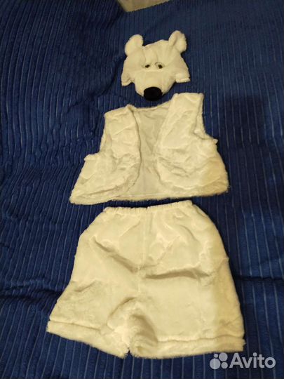 Новогодний костюм белый медведь