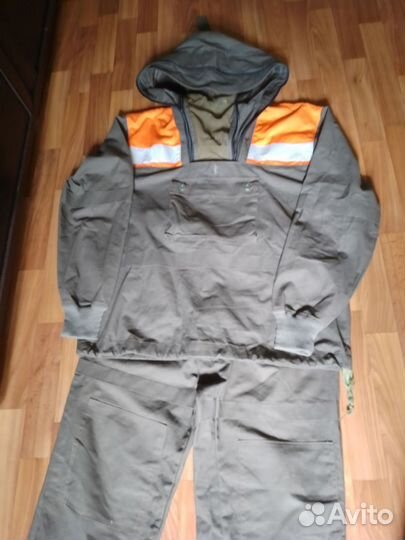 Спецодежда 52-54 размера с антимоскитной сеткой