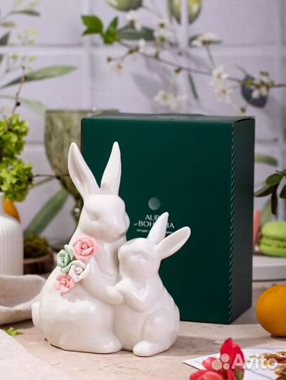 Статуэтка фарфор Кролики, пасха, подарок маме