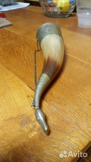 Рог сувенирный. Кость,латунь