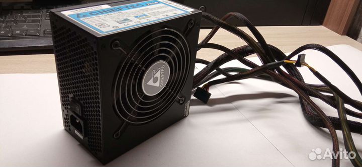 Блок питания 750W Chieftec