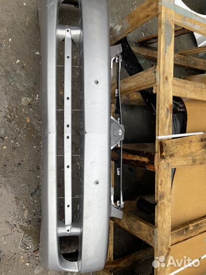 Бампер передний Mitsubishi Lancer 9