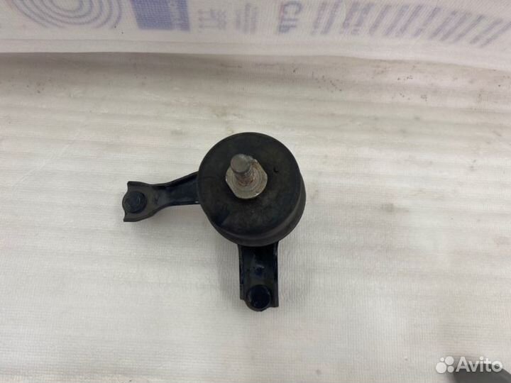 Подушка двигателя левая Toyota Camry V50/V55