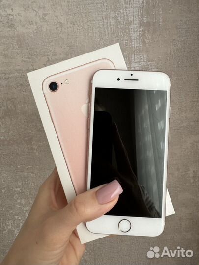 iPhone 7, 32 ГБ