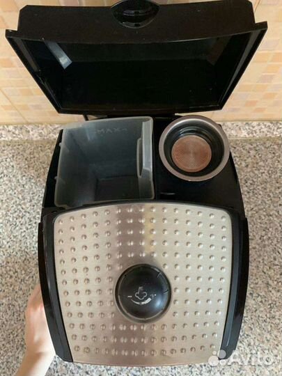 Кофеварка DeLonghi EC155