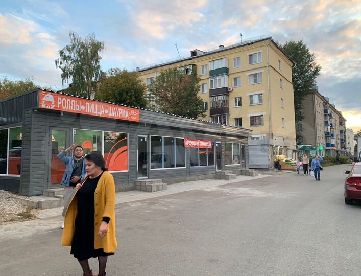 Торговая площадь, 66 м²