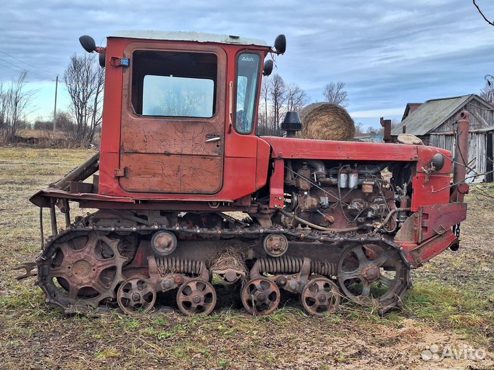 ВгТЗ ДТ-75Н, 1990