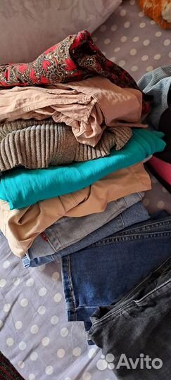 Женские вещи пакетом 42, отправлю в сумке