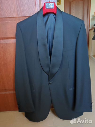 Смокинг Cavaliere of Sweden