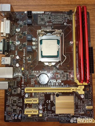 Материнская плата с процессором и памятью