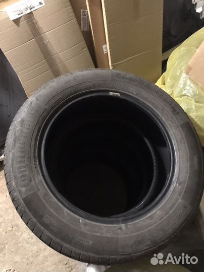 Continental ContiPremiumContact 225/60 R17