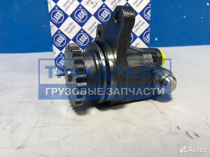 Насос топливоподкачивающий Deutz TCD 4L 6L 2013 г.в. 4V