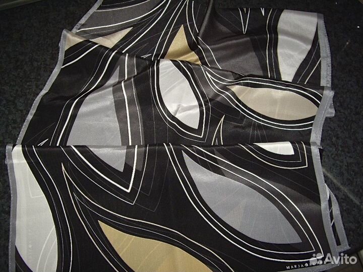 Шелковые шарфы от финского дизайнера Marja Kurki