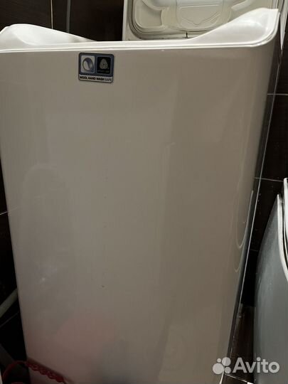 Стиральная машина с вертикальной загрузкой