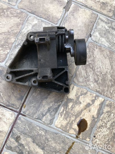 Двигатель M54B30 BMW e60 по запчастям