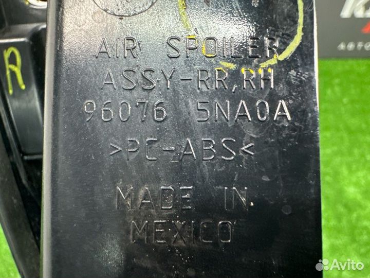 Накладка крыла заднего правая Infiniti Qx50 J55