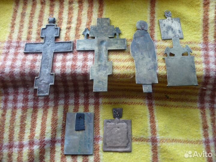 Старинные крестики