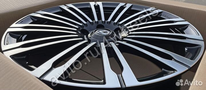 Кованые диски Lexus LX600 R22 наличие