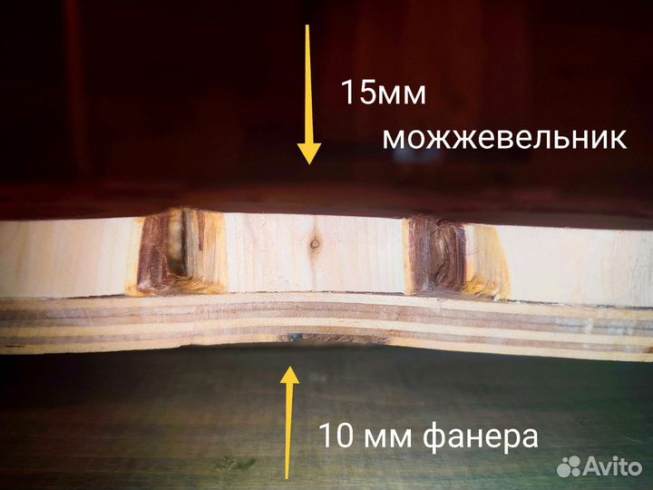 Панно из можжевельника